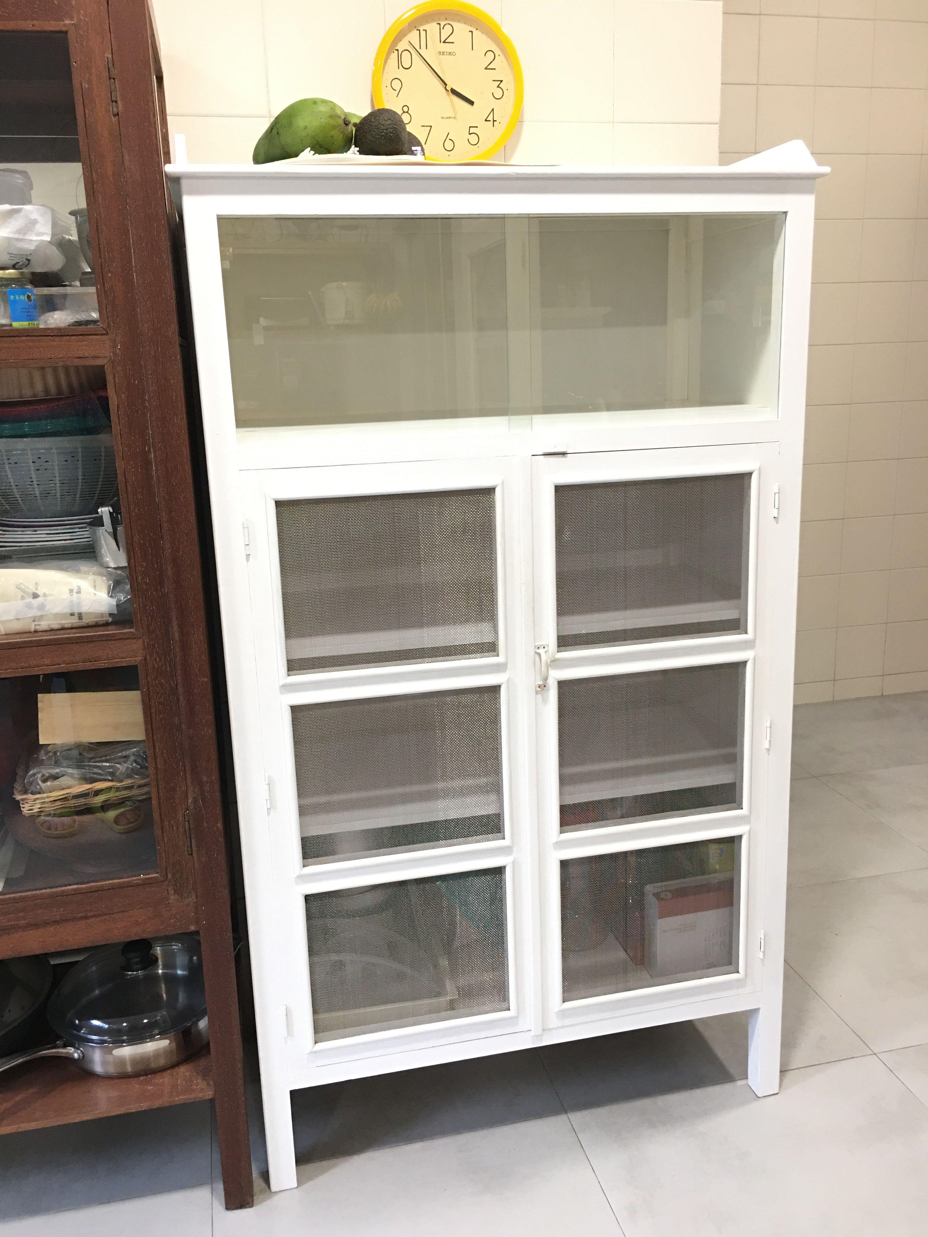 Reserved for m___ ) Retro kitchen cabinet / meatsafe in excellent  condition, Furniture & Home Living, Furniture, Shelves, Cabinets & Racks on  Carousell