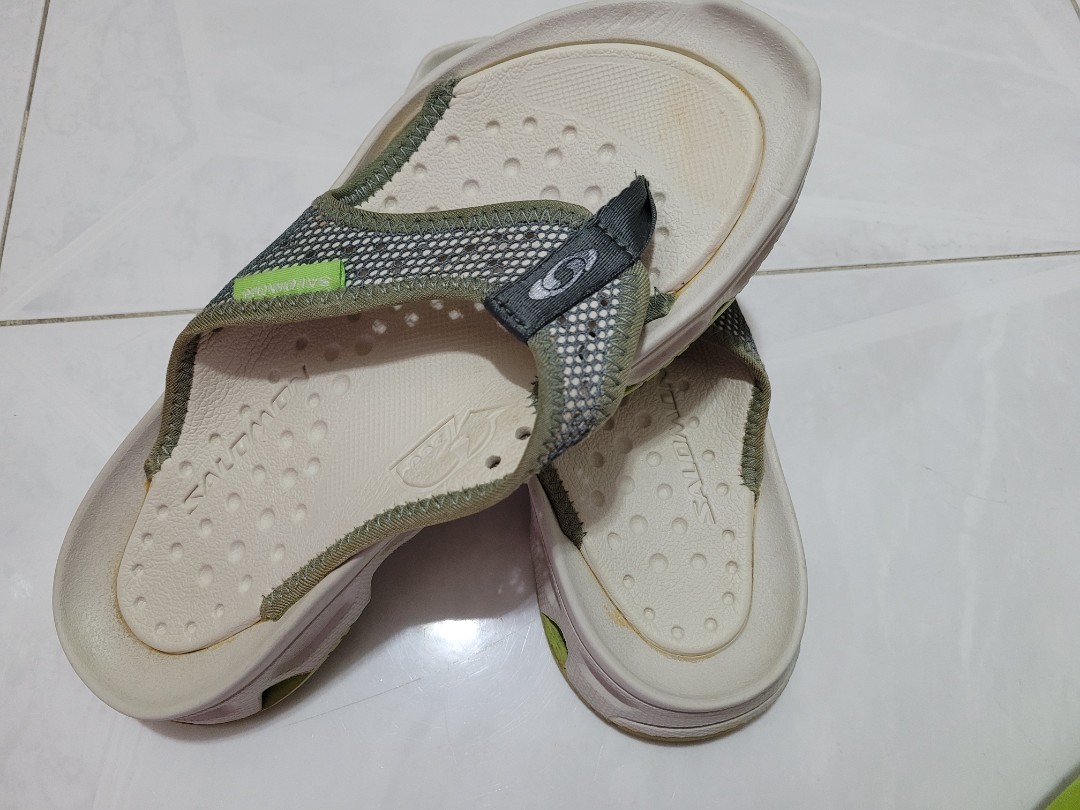 salomon flip flops women's