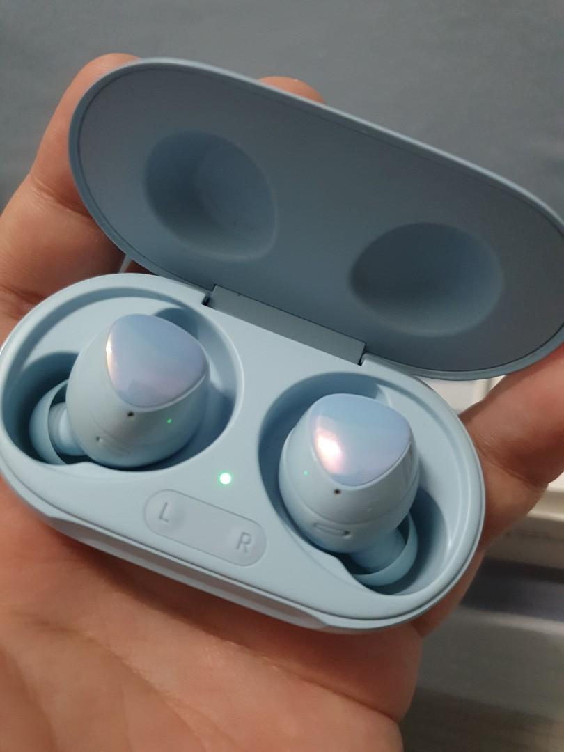 Second hand Original Samsung Galaxy Buds blue