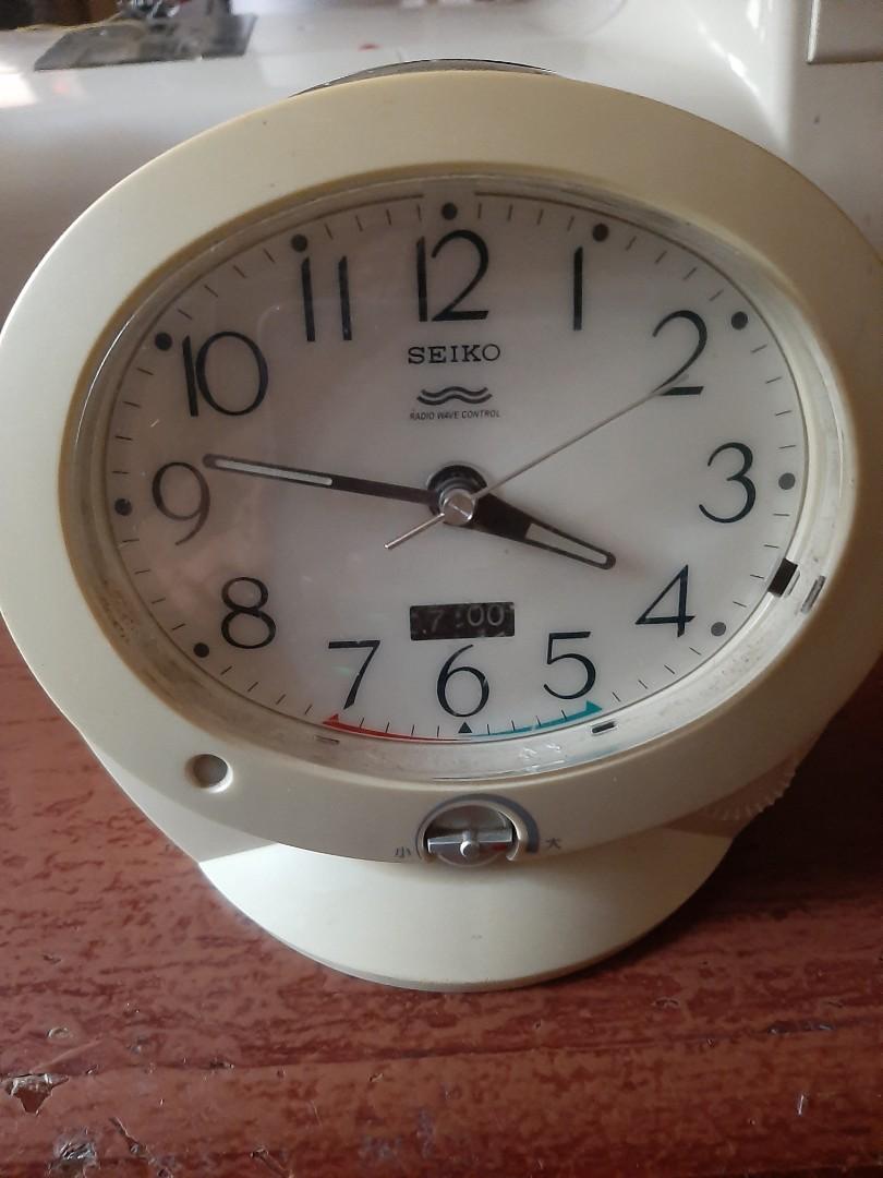 Seiko alarm clock radio controlled japan, Furniture & Home Living, Home  Decor, Clocks on Carousell