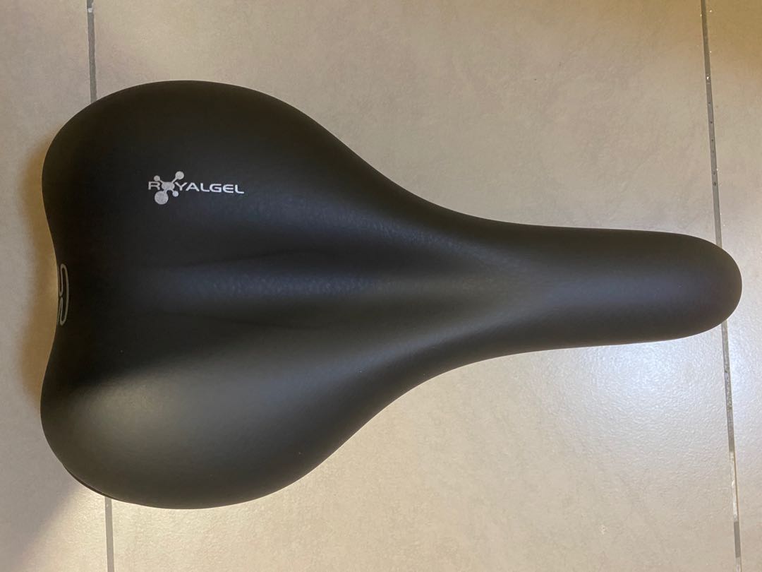 Selle Royal Saddle Royalgel SR freeway 30, Sports Equipment, Bicycles