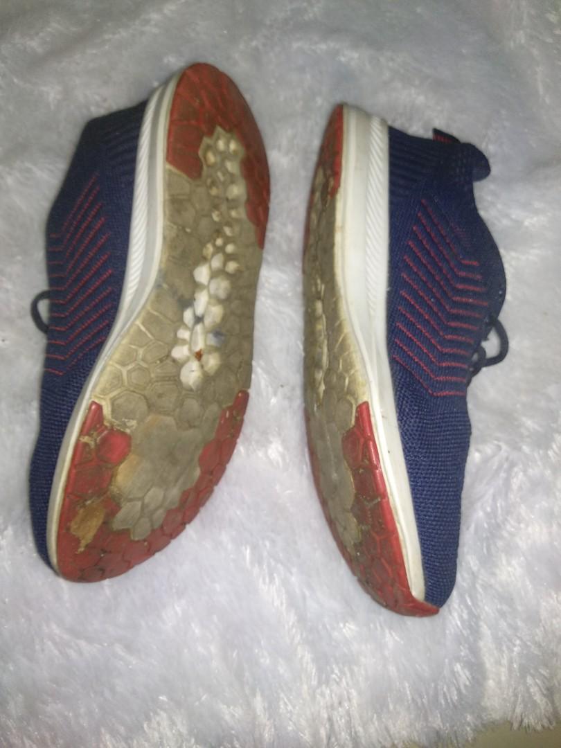 Sneakers adidas Navy size 37, Olah Raga, Baju Olahraga di Carousell