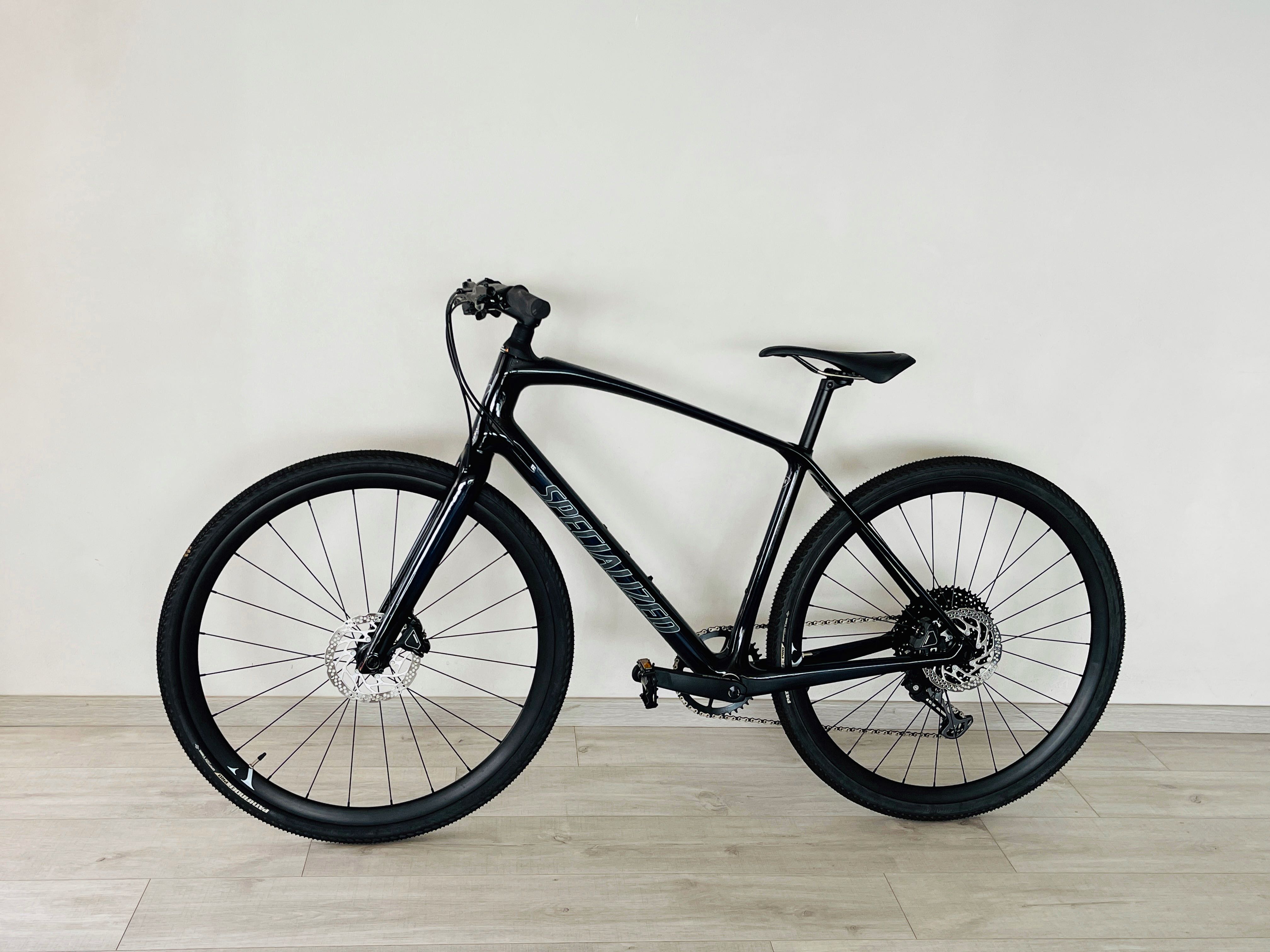 Specialized sirrus x comp deals carbon 2020 hybrid bike