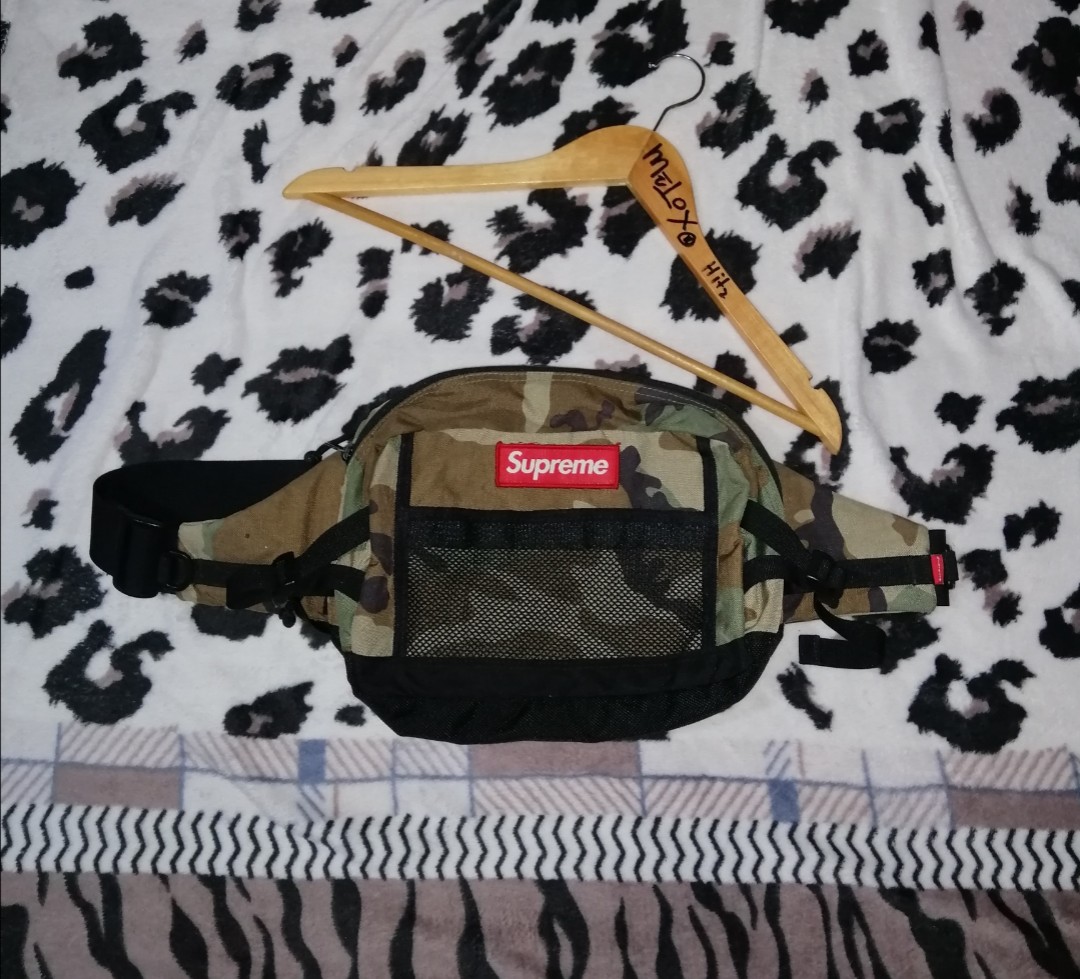 supreme hip sack
