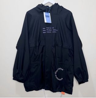 (Category: ) located in . Submitted by selling124 (Listing ID 1130229490, Image 1). Description: .