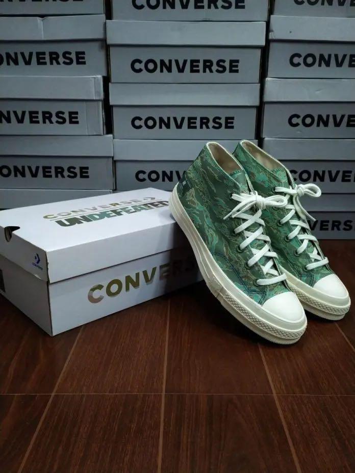 Undefeated x Converse Chuck 70 Mid US 10 UK 10 CM 28.5, Men's Fashion,  Footwear, Sneakers on Carousell