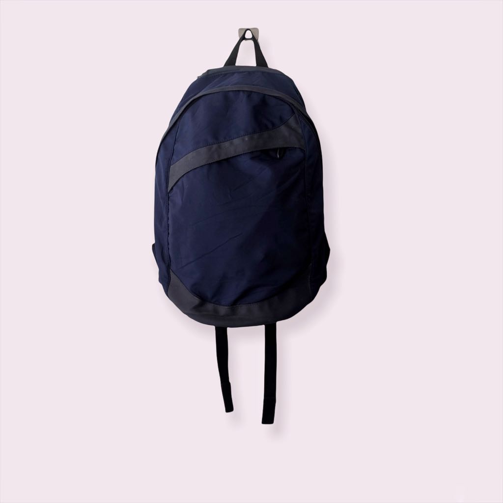 uniqlo backpack