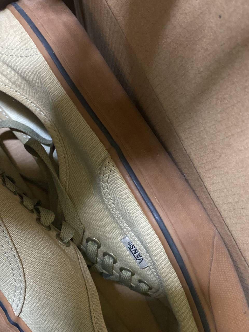 vans authentic birch gum