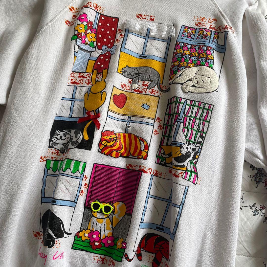 Vintage Cat Sweater, Women's Fashion, Tops, Longsleeves on Carousell