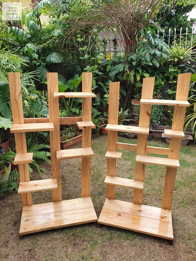 WOODEN PLANT RACK FOR CACTUS, SUCCULENTS, SMALL TO MEDIUM PLANTS