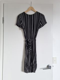 (Category: ) located in . Submitted by mini2min (Listing ID 1130127008, Image 1). Description: .