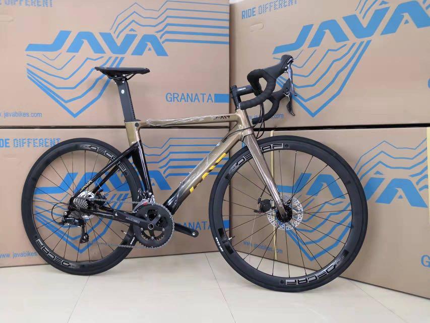 Java Suoh Air 2021 最新款 JAVA J-AIR SILURO 3 18速 破風氣動鋁合金車架 碳纖維前叉 公路車 送水架前後蛙燈, 運動產品, 單車及 ...