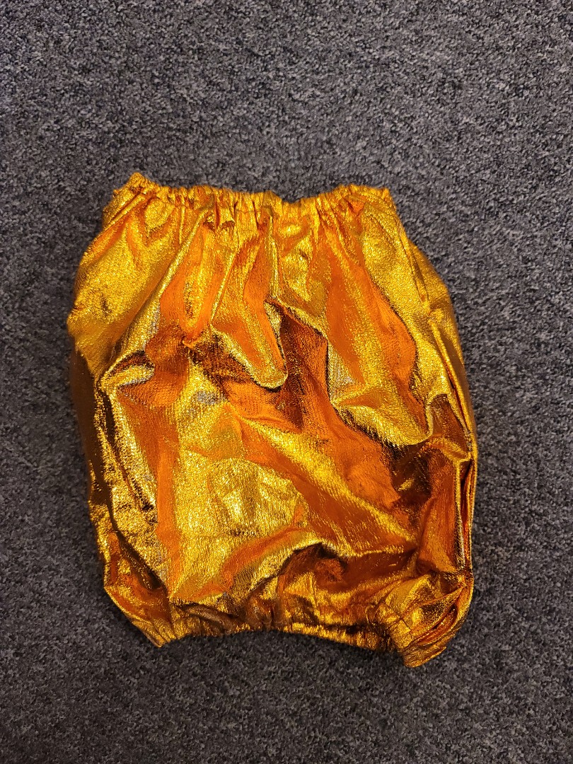 12吋金色花盆套 花盆罩 32cm X 35cm 傢俬 家居 園藝 園藝工具和裝飾品 Carousell