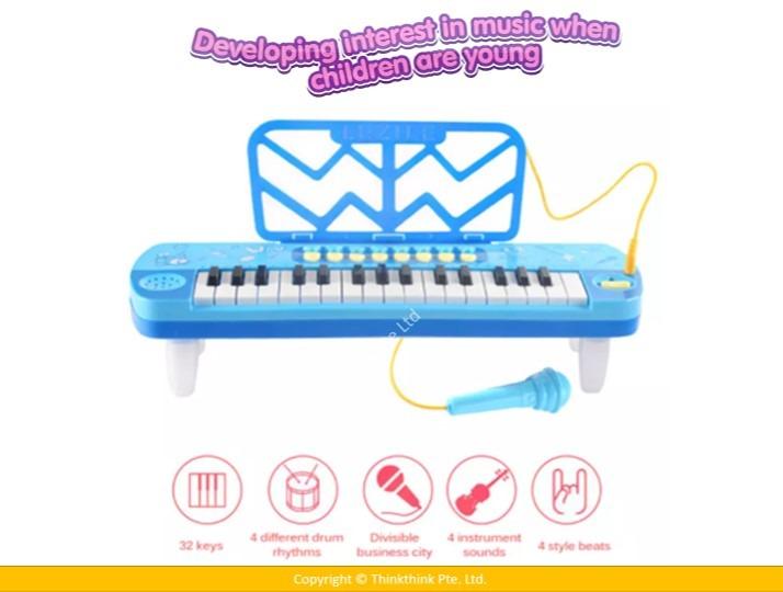Little musician shop electronic keyboard