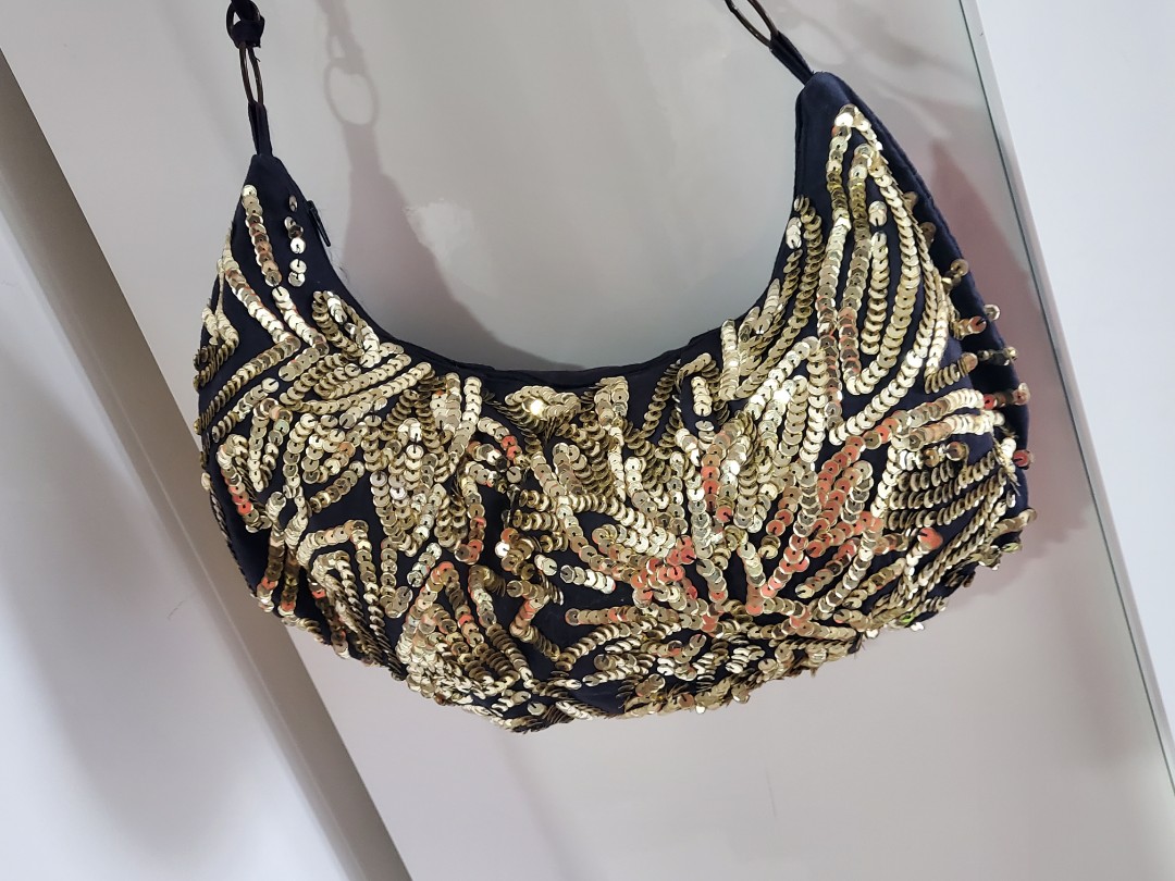 Accessorize hobo bag sale