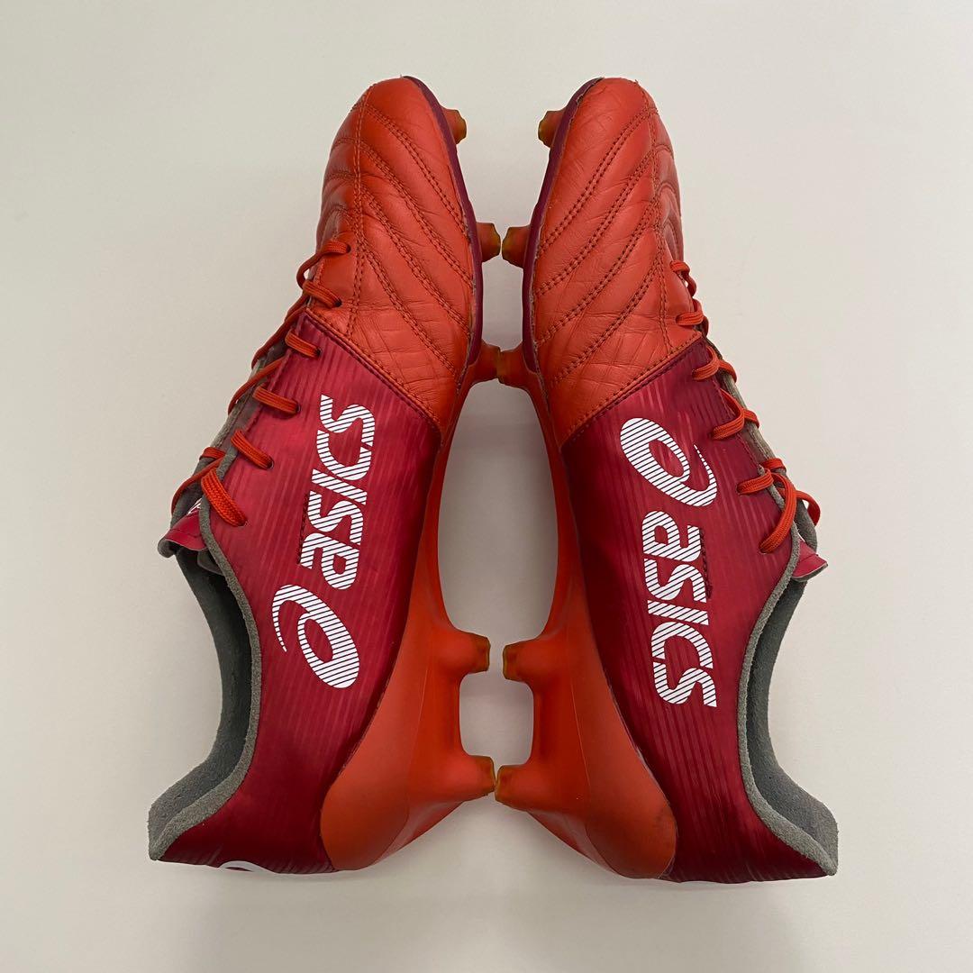 ASICS MENACE FOOTBALL BOOTS Men s Fashion Footwear Boots on
