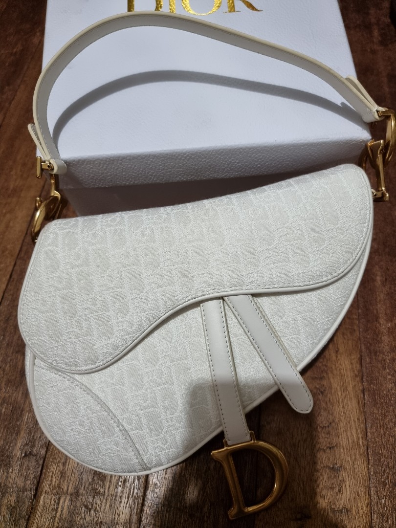 Cream dior 2025 saddle bag