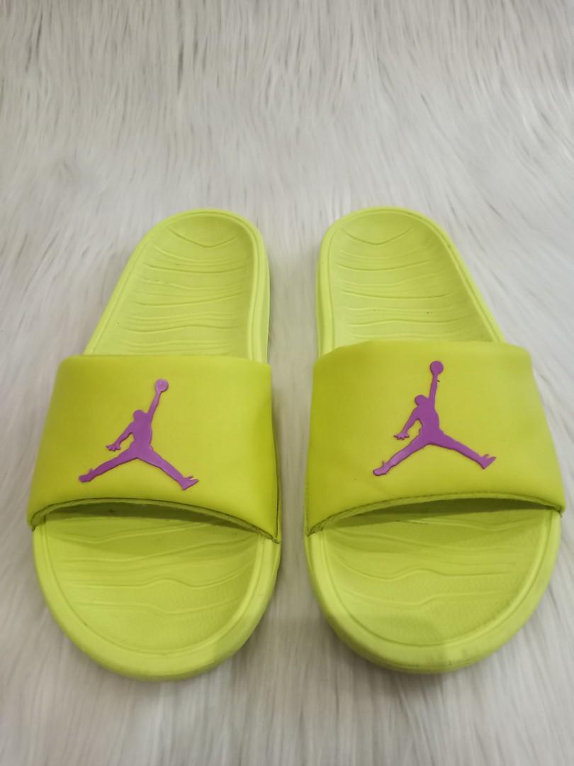 mint green nike slides