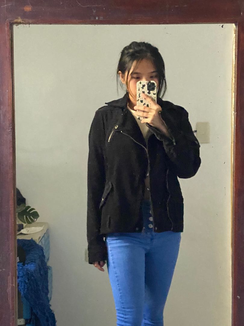 Black corduroy jacket with pocket 