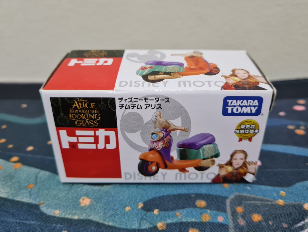 TOMICA DISNEY MOTORS Alice Through the Looking Glass Chim Chim Alice Scooter 