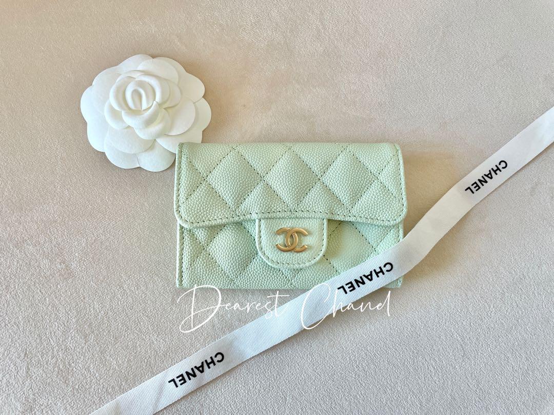 Chanel classic card holder green clearance