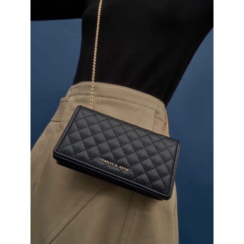 Charles and keith quilted sling bag discount