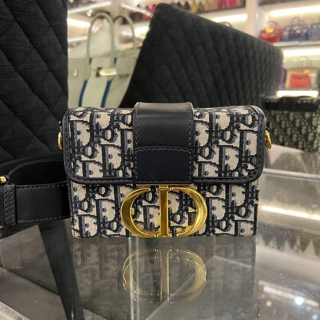 Dior 30 Montaigne Small, Luxury, Bags & Wallets on Carousell