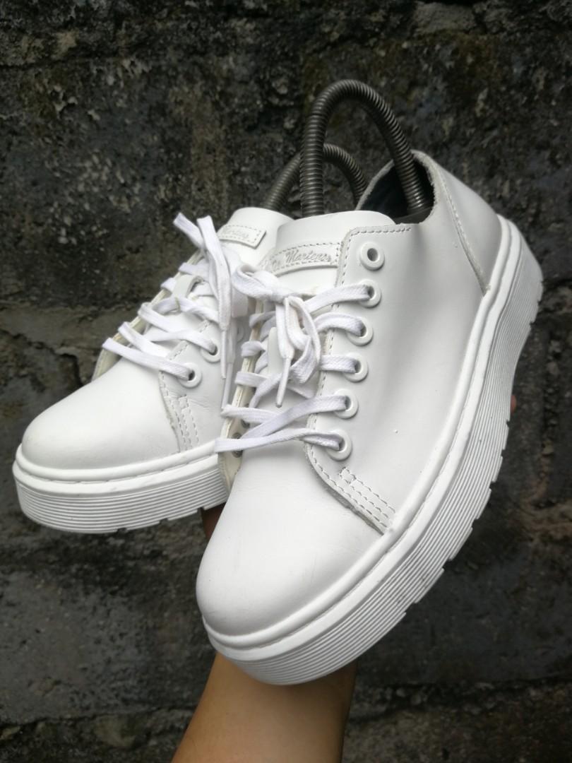 Dr martens white shoes top