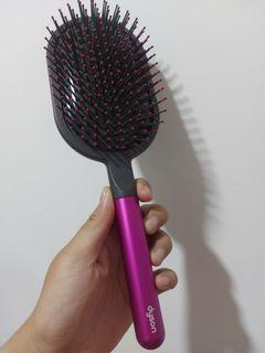 Dyson hair brush