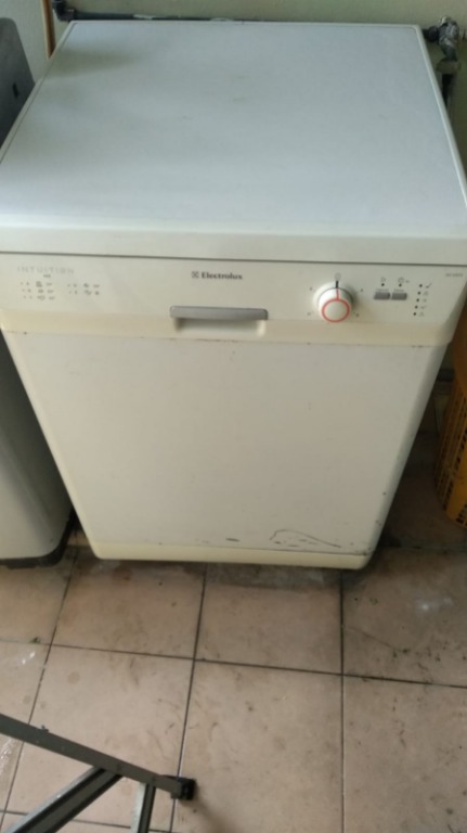 Electrolux Dishwasher Model ESF 63020 , TV & Home Appliances, Kitchen ...