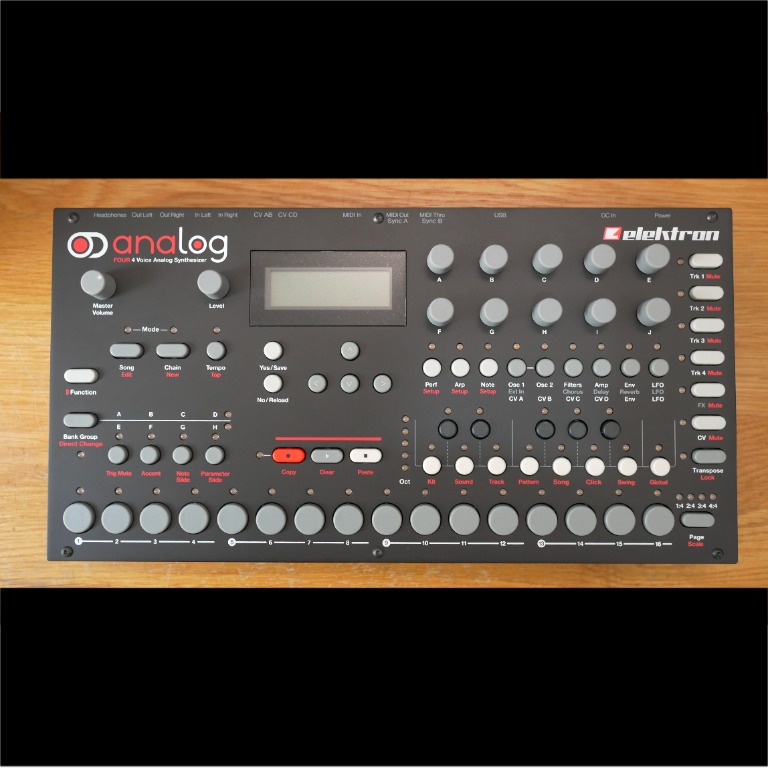 Elektron Analog Four MK1 Synthesizer (A), 興趣及遊戲, 音樂、樂器