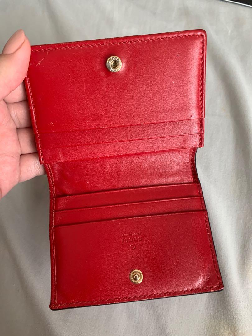 Red Gucci wallet plus extra chain