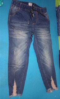 (Kategori: ) berada di . Dikirim oleh juantrystan (ID iklan 1130330235, Gambar 1). Deskripsi: .