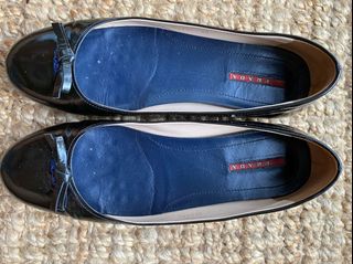 (Category: ) located in . Submitted by na4preloved (Listing ID 1130258808, Image 1). Description: .