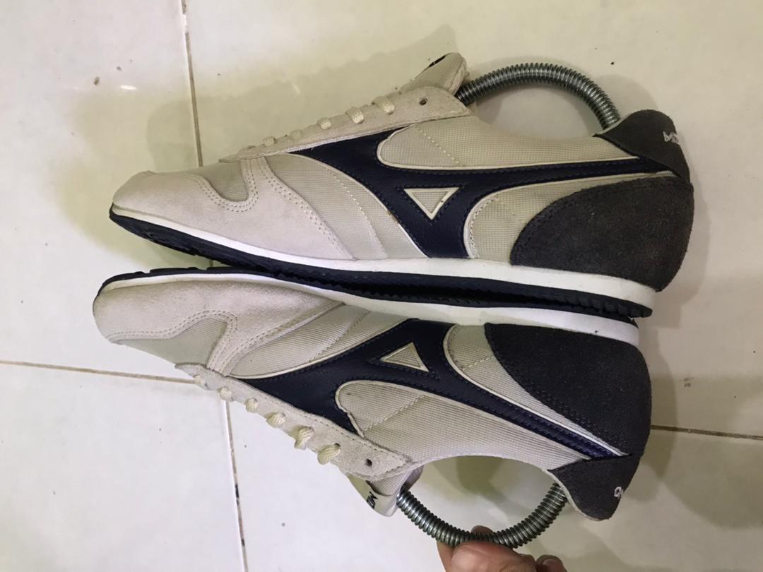 Mizuno on sale 1906 silver