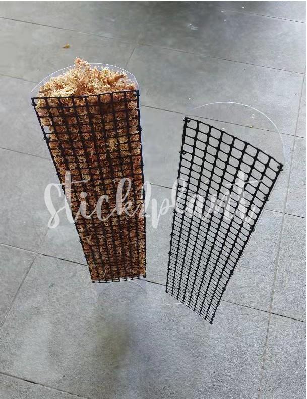 Moss Panel - Extendable (Category: Pots & Planters) located in Kuala Lumpur. Submitted by craigkylow (Listing ID 1130306473, Image 2). Description: Panel size: Please refer to attached photos Panel without moss: RM 19/unit Panel with Chilean moss: RM 36/unit.