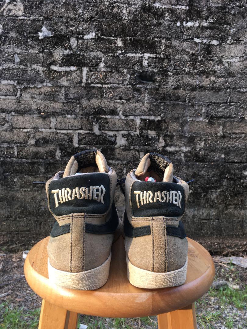 Thrasher blazer top