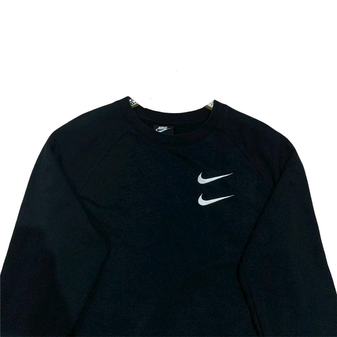 Nike double swoosh crewneck, Fesyen 