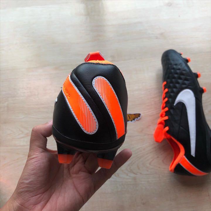 Nike Tiempo Legend 8 Elite FG DNA Pack Men s Fashion Activewear