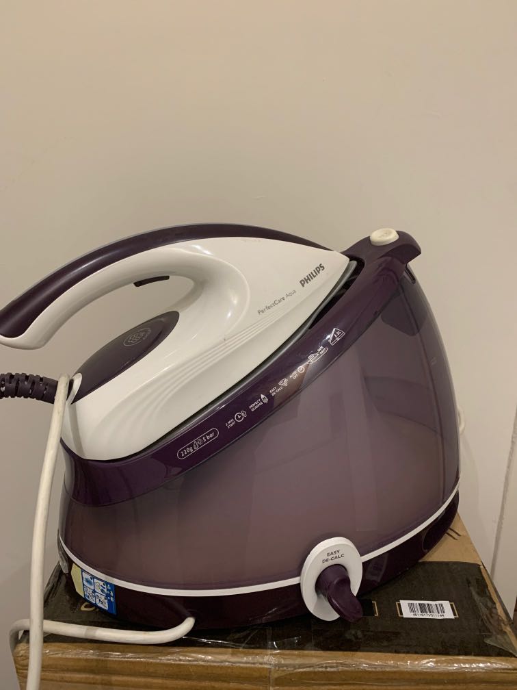 Philips Iron(no steam coming out), TV & Home Appliances, Irons