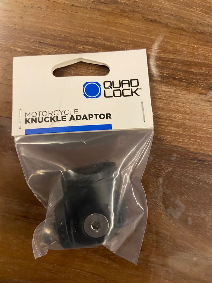 Quad lock knuckle adapter (package open), Motorcycles, Motorcycle