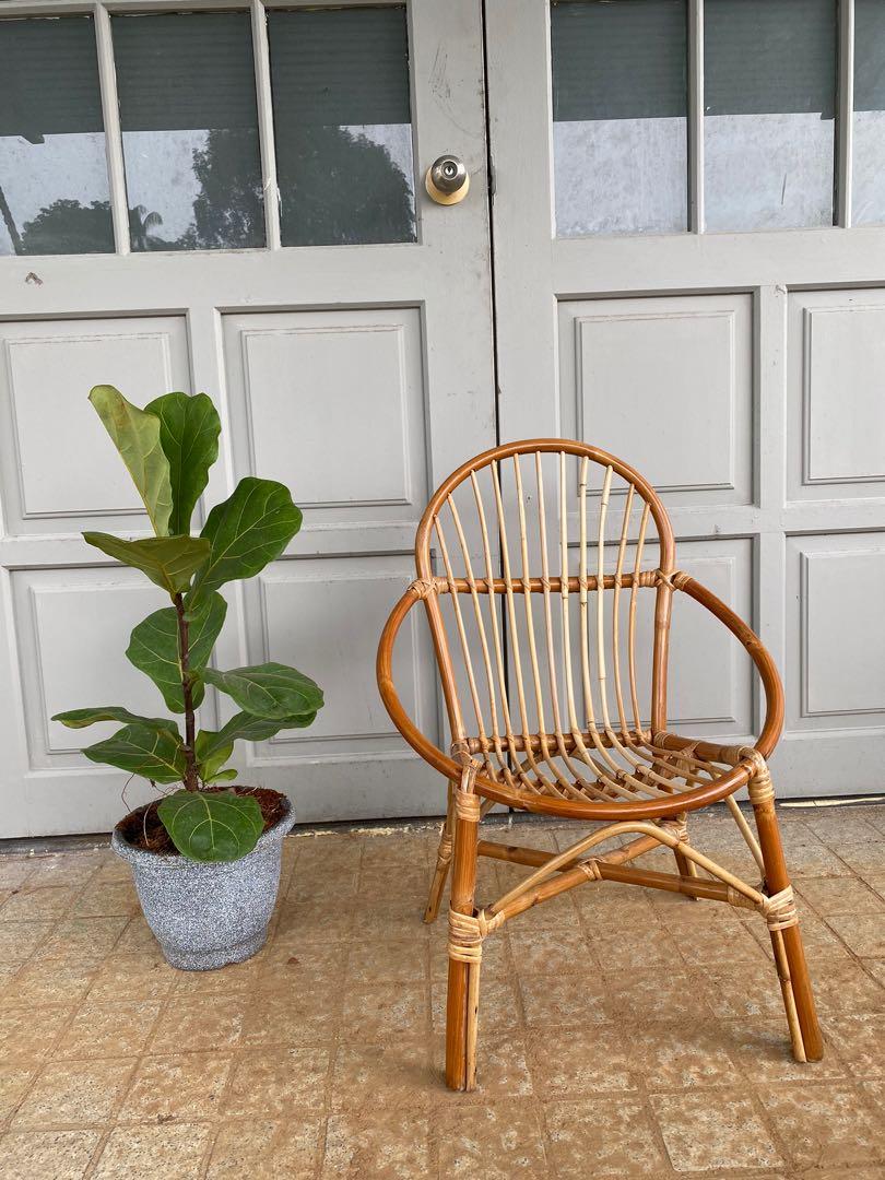 Small rattan outlet chair