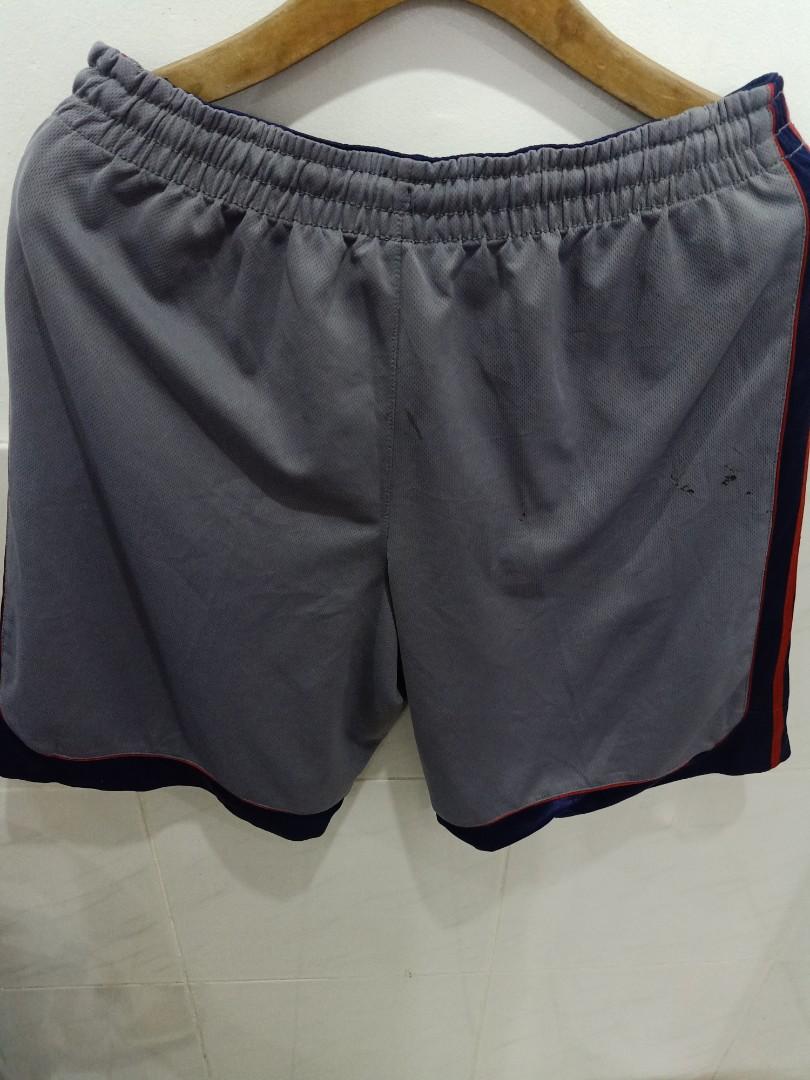 Starter reversible shorts (Category: Shorts) located in Las Pinas. Submitted by the_recycle_shop (Listing ID 1130378752, Image 2). Description: Original 2nd hand Some stains. On Pic Size 40 x 24.