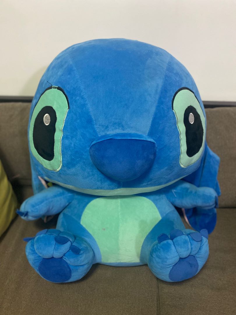 Human size stitch 2025 stuffed toy