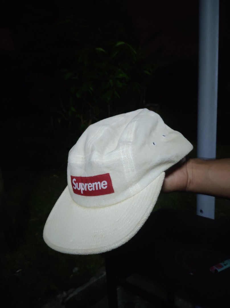 Supreme white hat sales