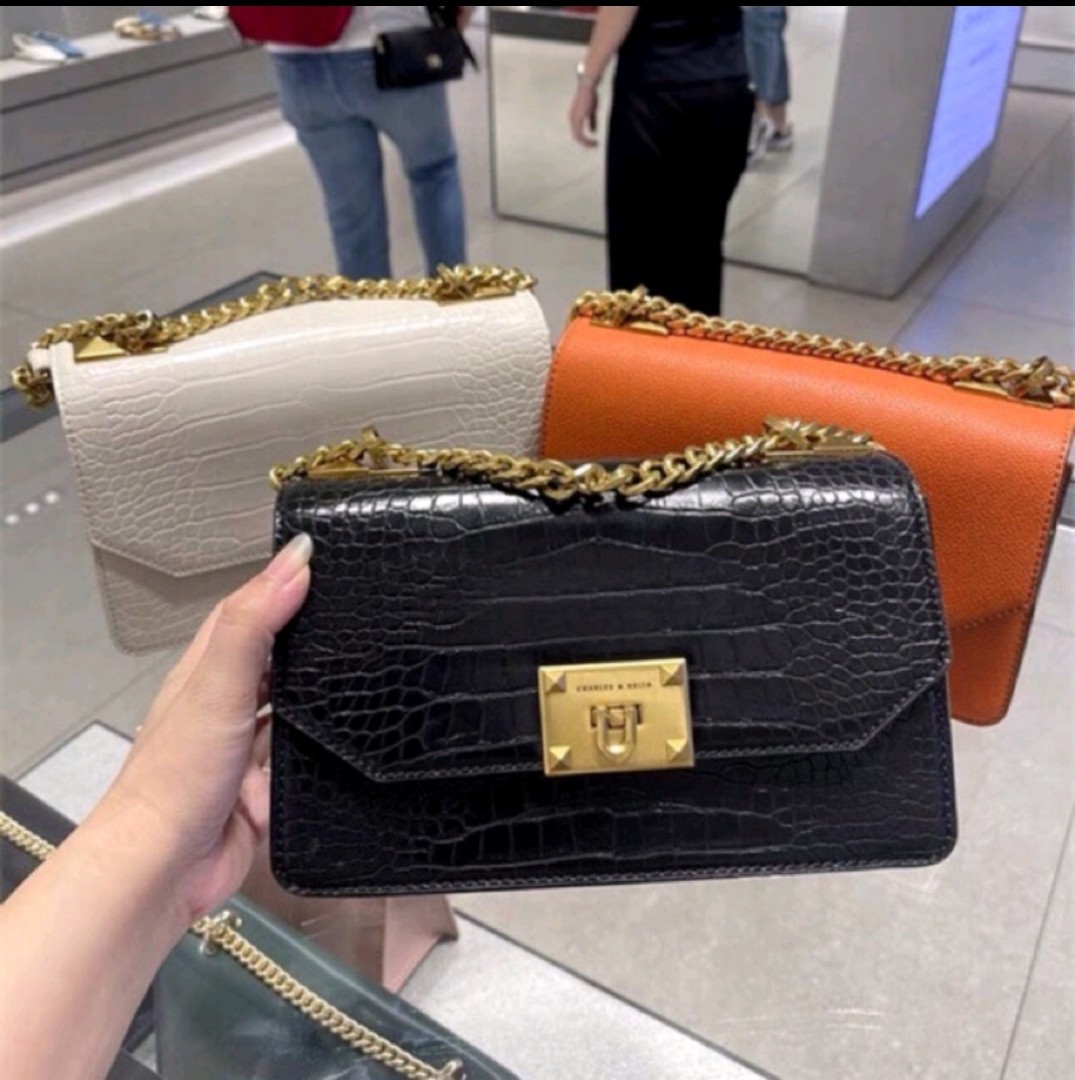 Tas Charles n keith croco bag import Fesyen Wanita Tas Dompet di Carousell