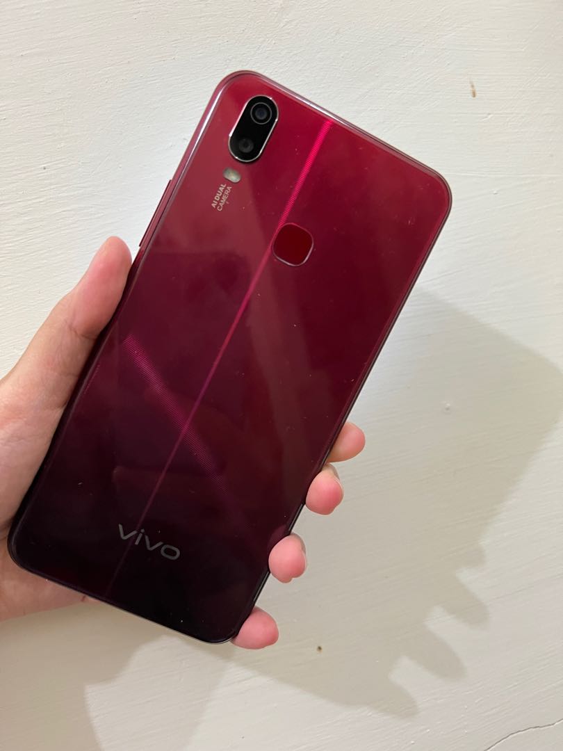 vivo y11 red colour