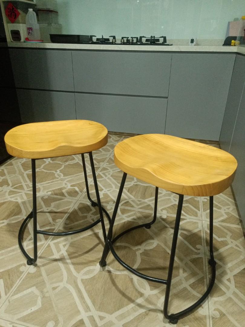 Woodies shop bar stools