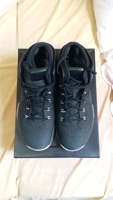 Air Jordan 31 Black Cat Size 9 5 Men S Fashion Footwear Sneakers On Carousell
