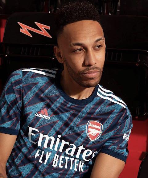 Arsenal Third Kit 2021/22, Men's Fashion, Activewear on Carousell